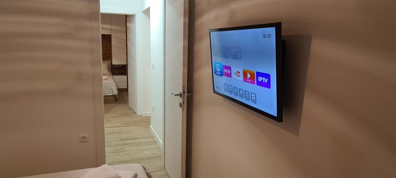 Apartman Marcelina 2 In โตรกีร์ ภายนอก รูปภาพ